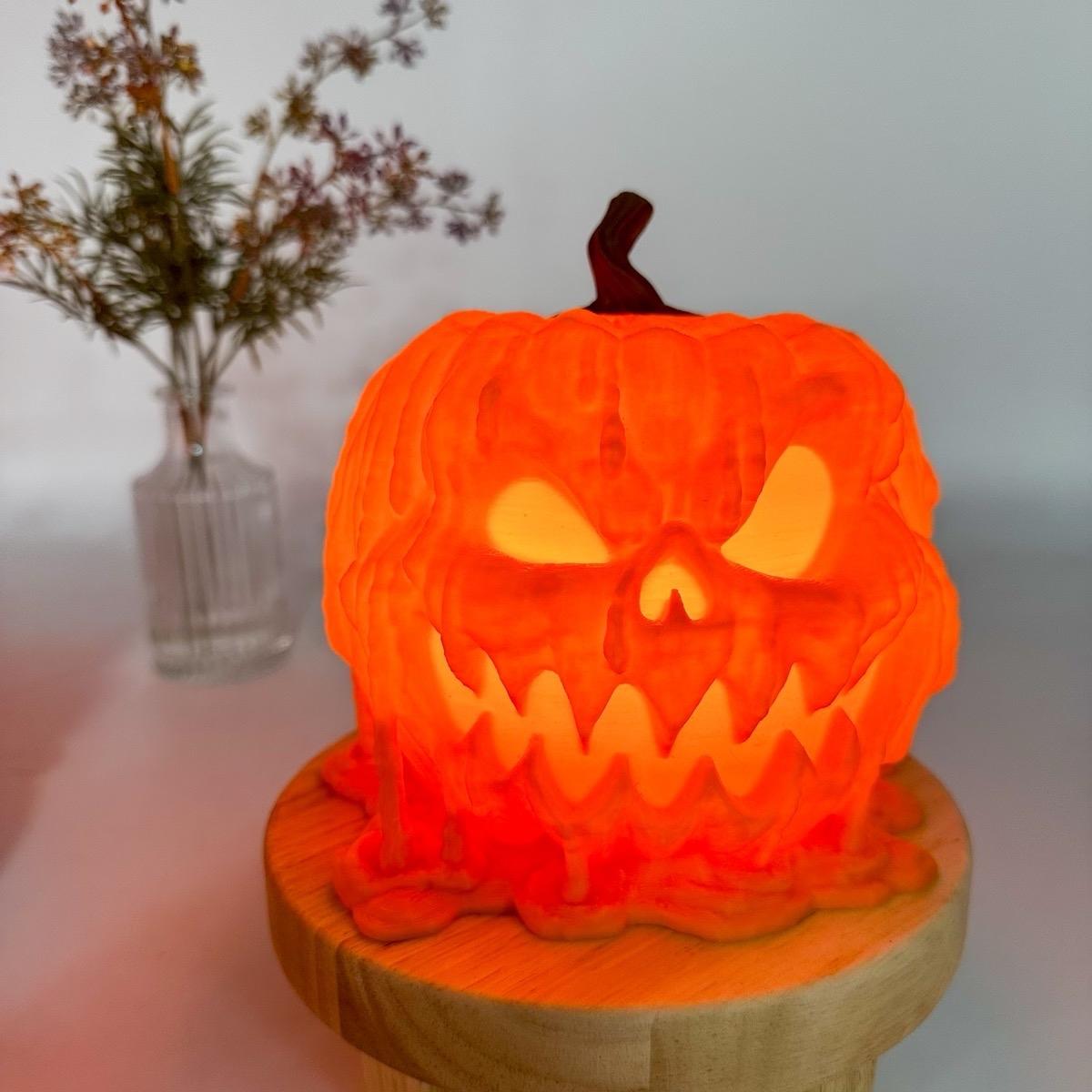 3D Printed Light Up Melting Jack-o'-lantern Pumpkin Decoration - Halloween Decor