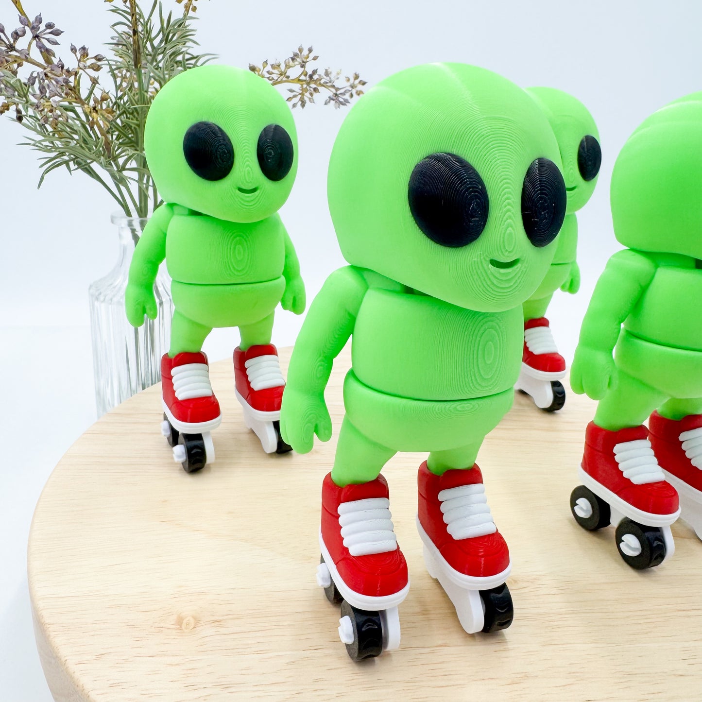Alien on Roller Skates 3D Printed Figurine
