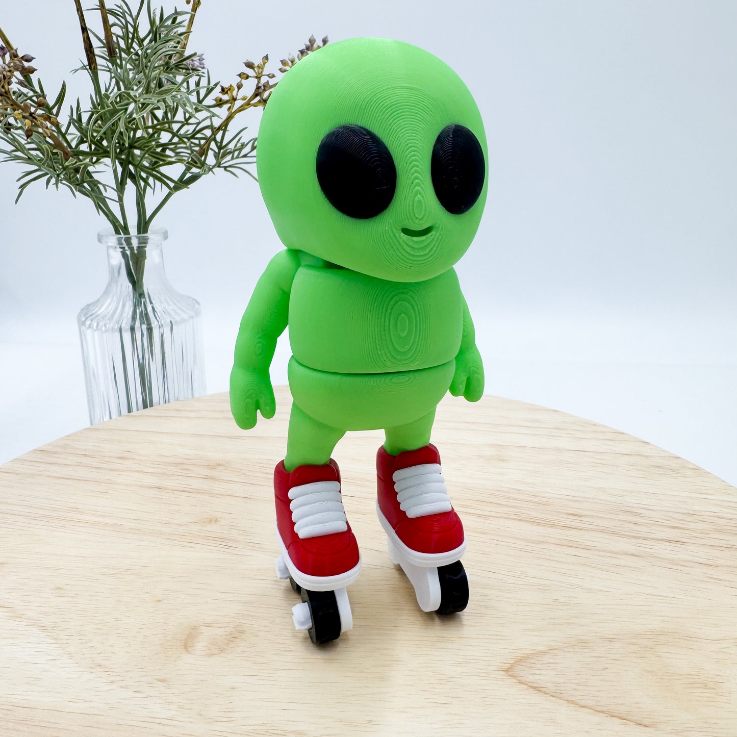 Alien on Roller Skates 3D Printed Figurine