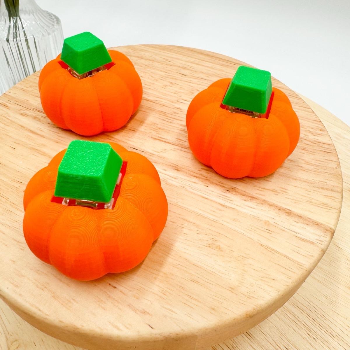 Halloween Pumpkin Clicker Mechanical Key 3D Printed Clickie