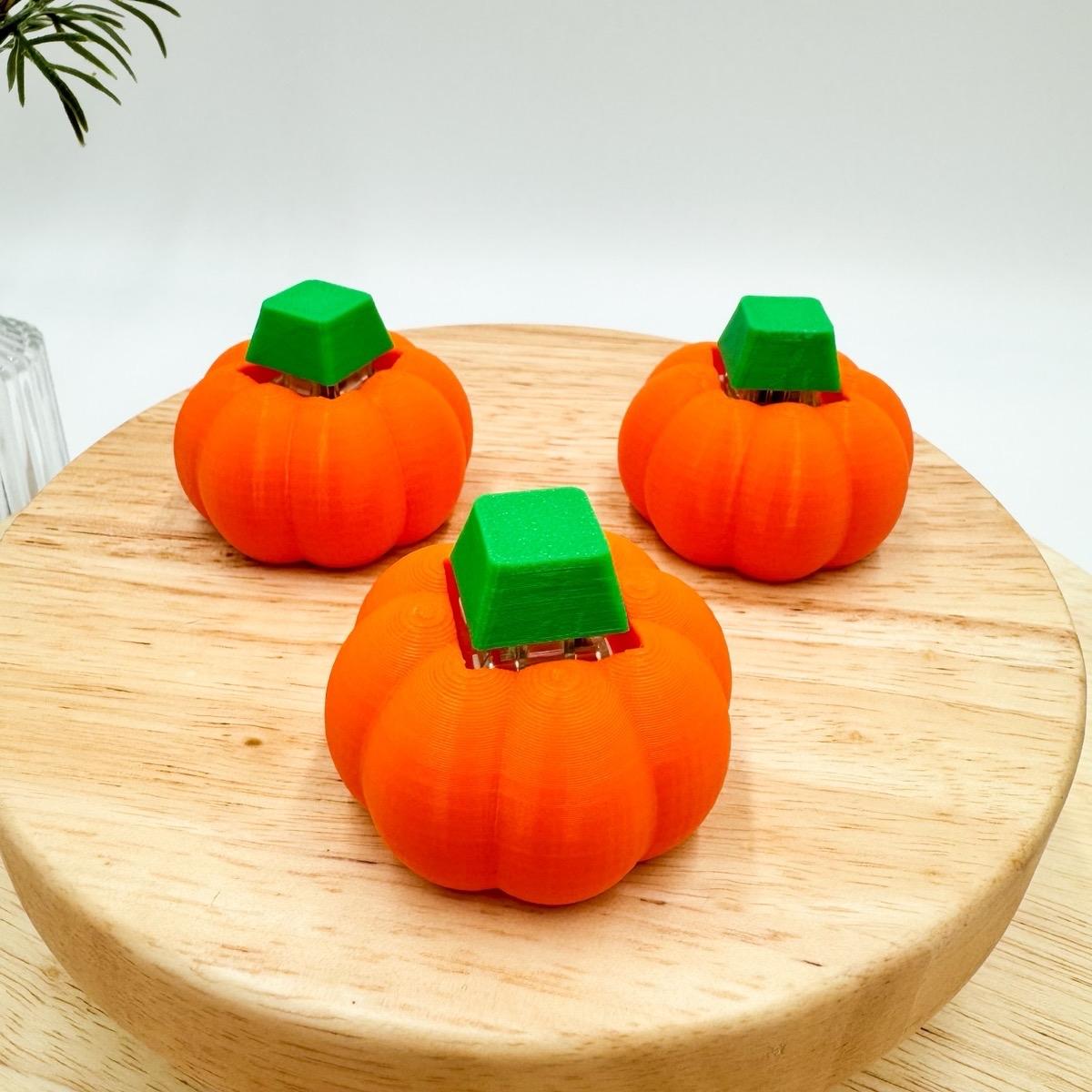 Halloween Pumpkin Clicker Mechanical Key 3D Printed Clickie