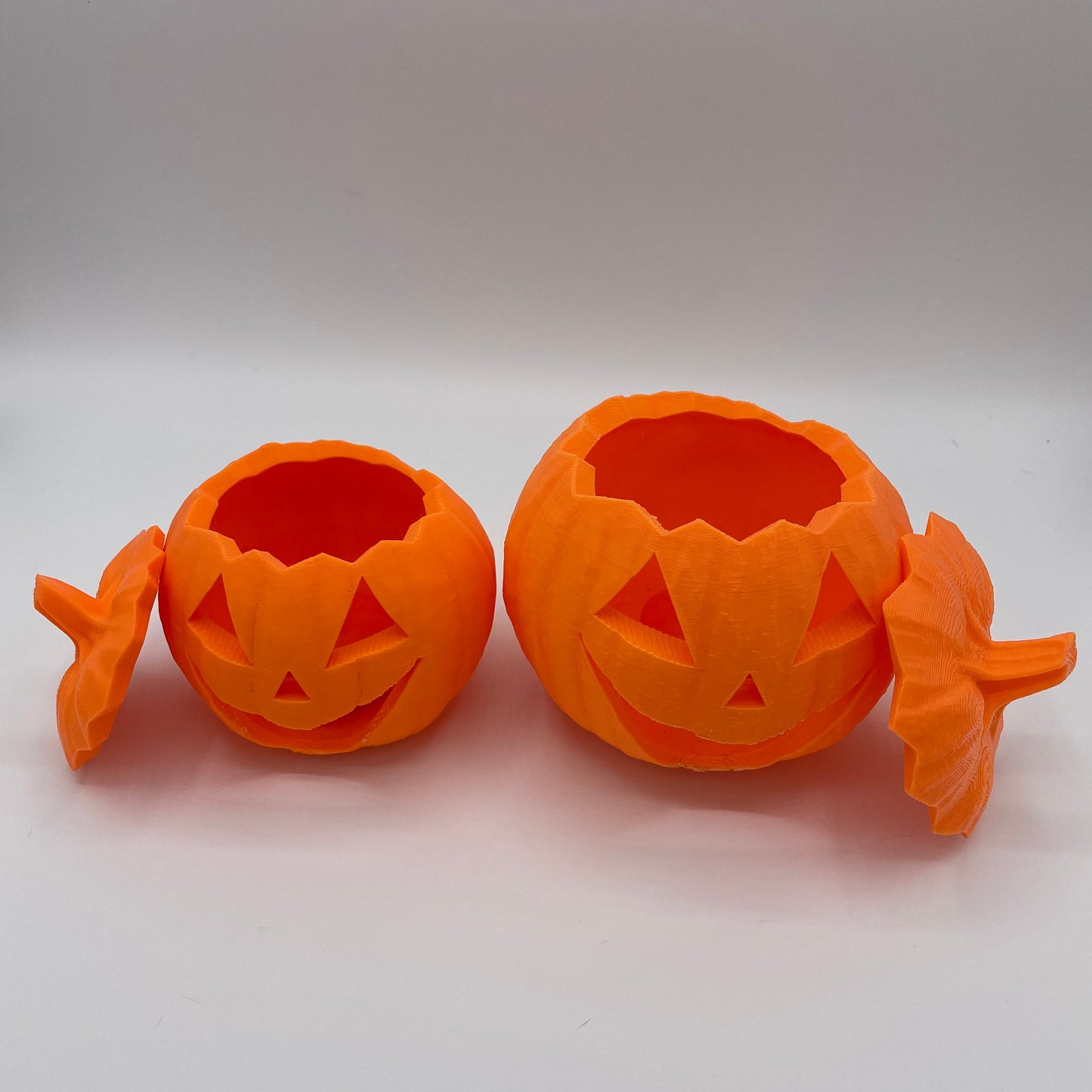 3D Printed Light Up Pumpkin